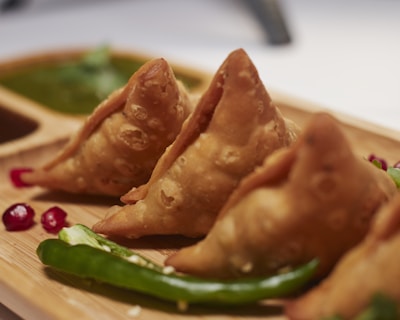 Samosa Chaat (2pc)